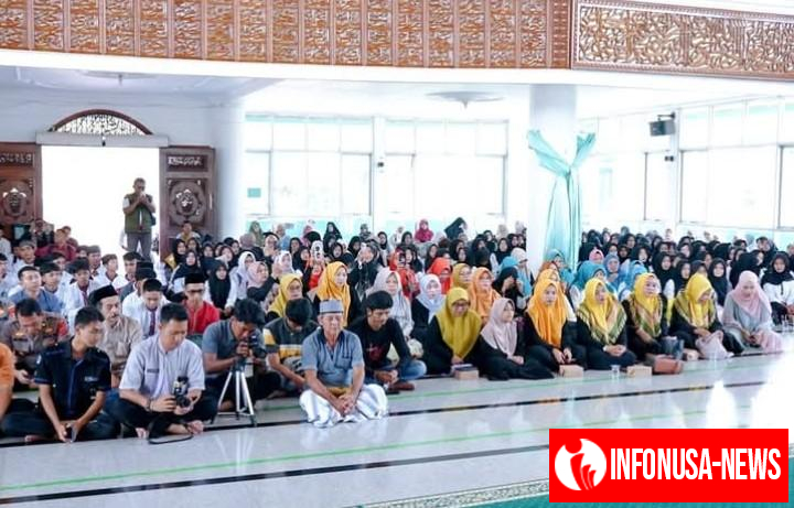 Peringati Hari Jadi.ke-155 Kabupaten Sukabumi, Ratusan Masyarakat Palabuhanratu  Padati Masjid Agung Gelar Istighosah Kubro