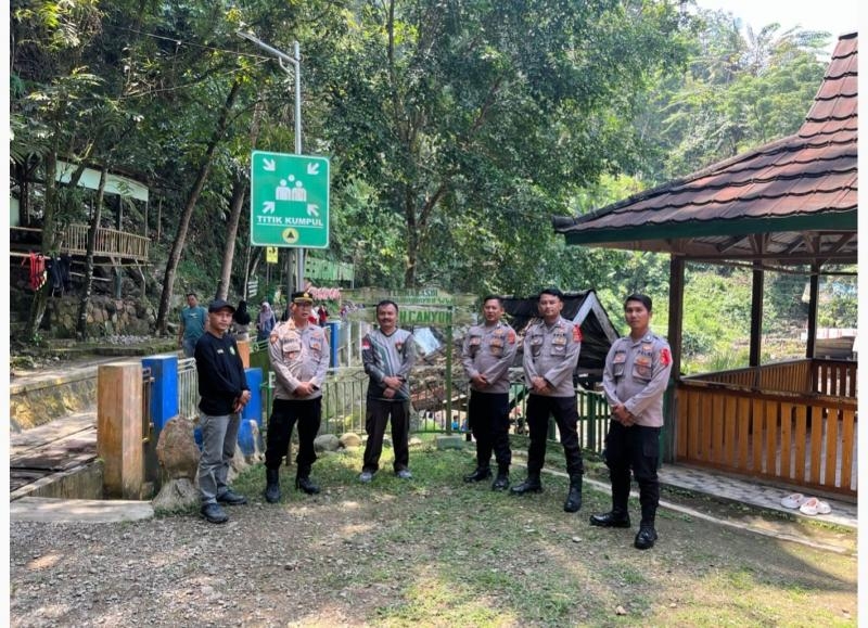 Kapolsek Pangkalan Pimpin Personel Laksanakan Pam Nataru di Objek Wisata Green Canyon