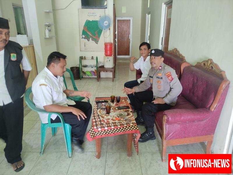 Anggota Polsek Pakisjaya Sambangi Perangkat Desa Berupaya Menciptakan Kondusifitas Agar Ikut Serta Menjaga Harkamtibmas