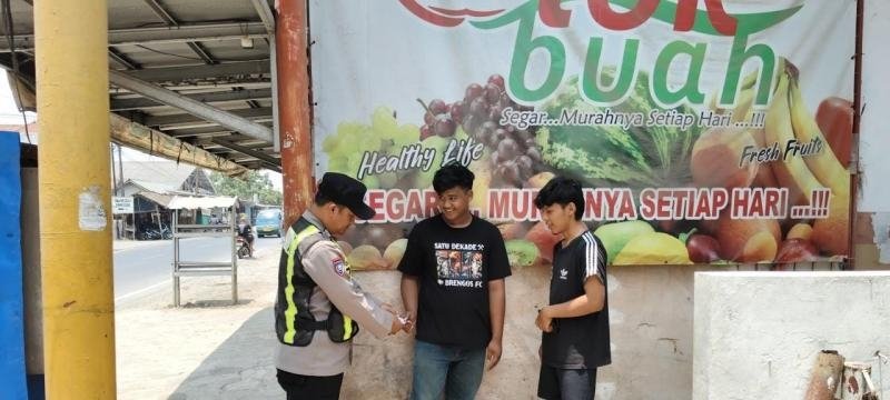 Rutin Prekat Polsek Banyusari Sosialisasikan Bahaya TPPO