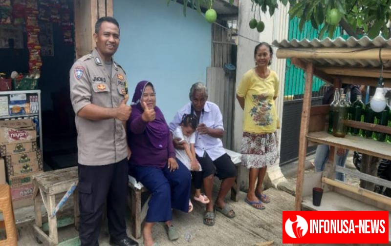 Sambangi Di pagi Hari Polsek Pedes Ajak Masyarakat Untuk Menjaga Keamanan