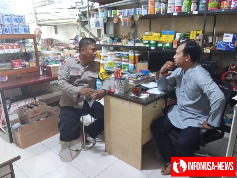 Bhabinkamtibmas Polsek Klari Sambangi Toko Bangunan Untuk Pemeliharaan Kamtibmas