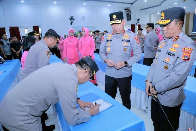 Strategi Unik Kapolda NTB Tekan Narkoba: Wajibkan Istri dan Orang Tua Saksikan Pakta Integritas Personel