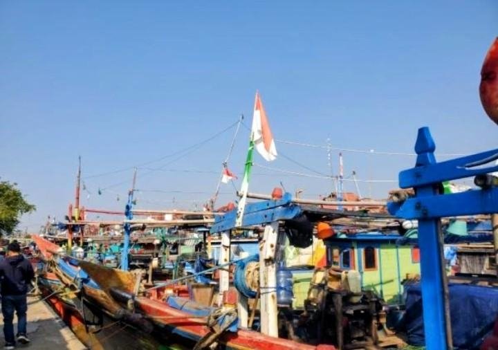 Solar Naik, Nelayan Tanjungpakis Kian Sulit Melaut
