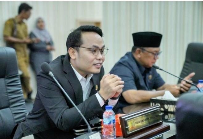 DPRD Karawang Apresiasi LKS Gratis, Dinilai Ringankan Beban Orang Tua dan Tepati Janji Bupati