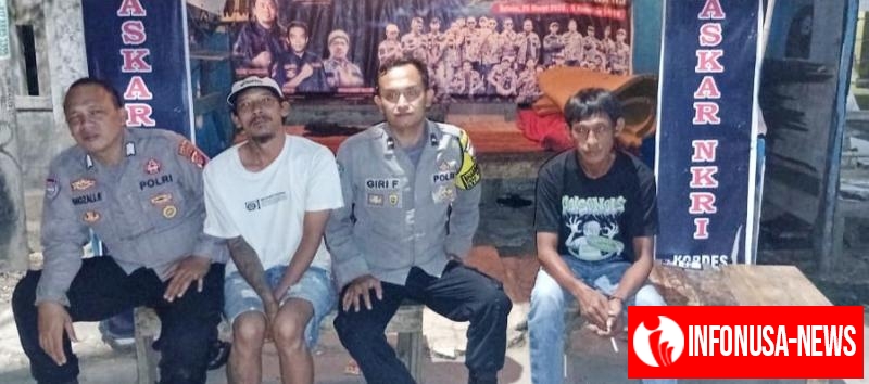 Upaya Anggota Polsek Rengasdengklok Lakukan Giat Patroli Malam Sekaligus Ngawangkong Bersama Petugas Ronda