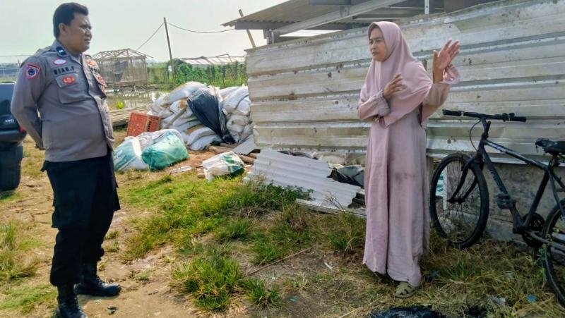 Upaya Anggota Polisi.Polsek Telagasari Sebar Himbauan TPPO Kepada Masyarakat Binaan