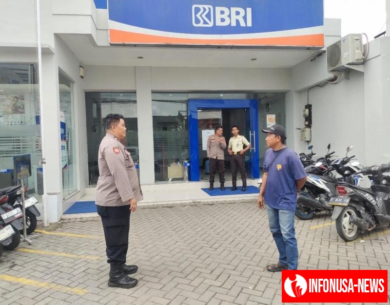Polsek Telukjambe Timur Laksanakan Patroli Prekat, Jangkau Kamtibmas Unit Perbankan