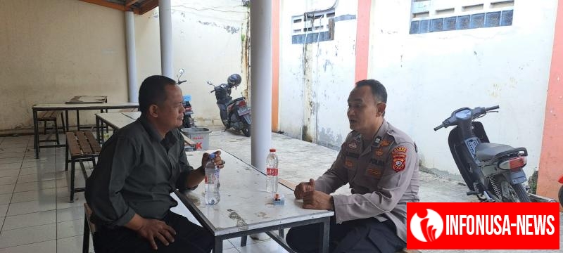 Bhabinkamtibmas Desa Jomin Barat Sambangi Guru Berikan Pesan Kamtibmas