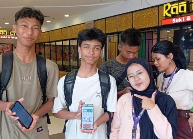 GOKAR Tumbuh Pesat, Warga Karawang Sambut Hangat Transportasi Online Karya Daerah