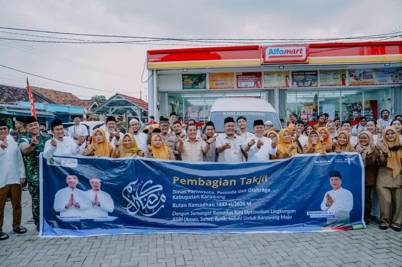 Kapolres Karawang Hadiri Tarawih Keliling Ramadhan 1447 H Bersama Forkopimda
