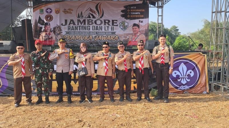 Kapolsek Banyusari Ciptakan Keamanan di Acara Perkemahan Jambore Ranting Kwarran Banyusari 2026