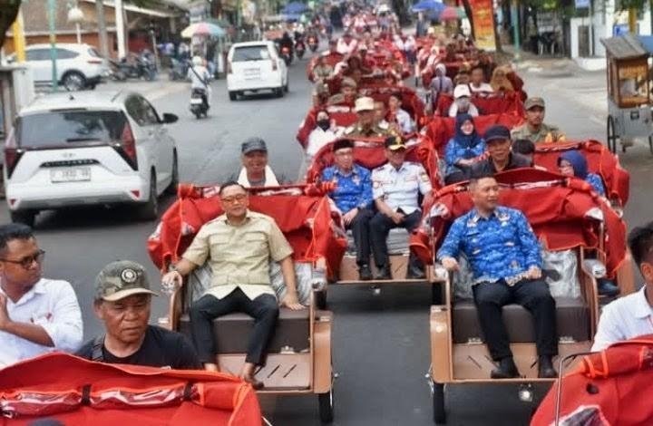Becak Listrik Bantuan Presiden Hadir di Sukabumi, Bupati Asep Japar Dorong Kesejahteraan Pengemudi