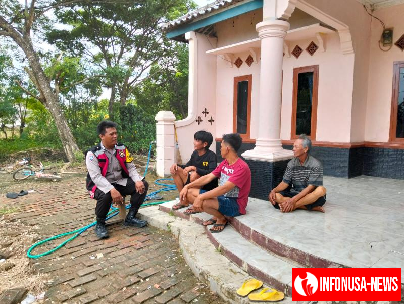 Bhabinkamtibmas Desa Karyabakti Melaksanakan Sambang dan Silaturahmi kepada Masyarakat Binaannya