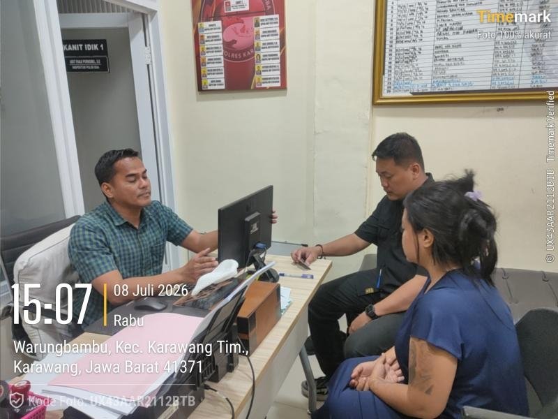 Polres Karawang Ringkus Seorang IRT Pengedar Sabu di Cikampek, Sita Timbangan Digital dan Ponsel Transaksi