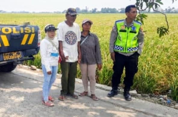 Personel Polsek Jatisari Laksanakan Patroli Sapa Warga di Kampung Sawah Baru, Wujudkan Situasi Kamtibmas yang Kondusif