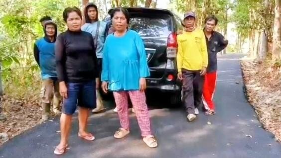 Jalan Cikeusi–Cinangsi Kini Mulus, Warga Tak Lagi Kesulitan Beraktivitas