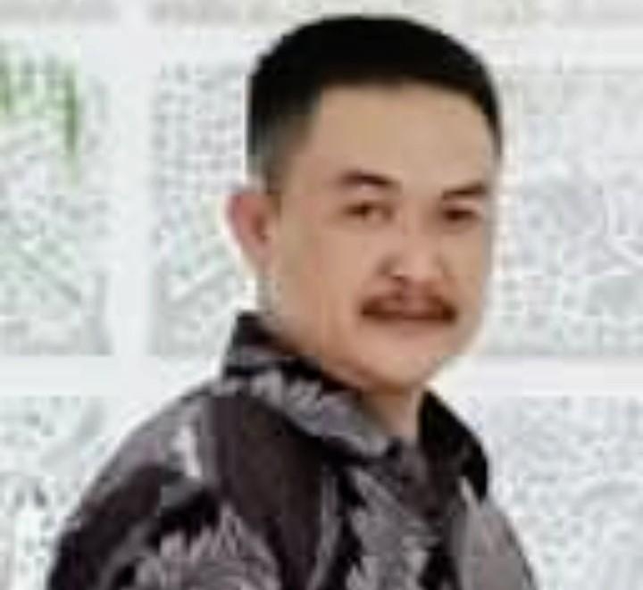 Tokoh Masyarakat Cikampek Barat Edi Jumala Ajak Warga Rayakan Tahun Baru 2026 dengan Kesederhanaan 