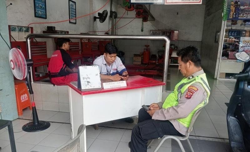 Himbau Warga Waspada Gukamtibmas, Anggota Polsek Telagasari Gencar Lakukan Sambang