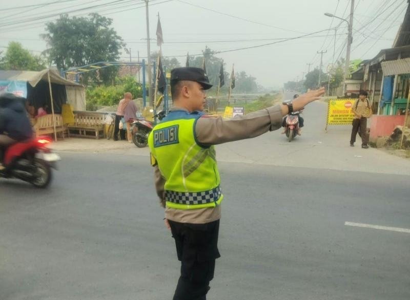 Upaya Rutin Anggota Prekat Polsek Banyusari Giat Patroli Jalan Raya Antisipasi Kejahatan