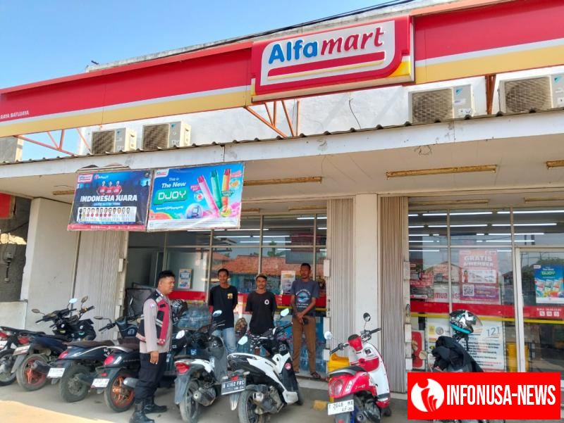 Upaya Untuk mengantisipasi terjadinya GU Kamtibmas di Minimarket, Anggota Polsek Batujaya gencarkan Giat Patroli Prekat