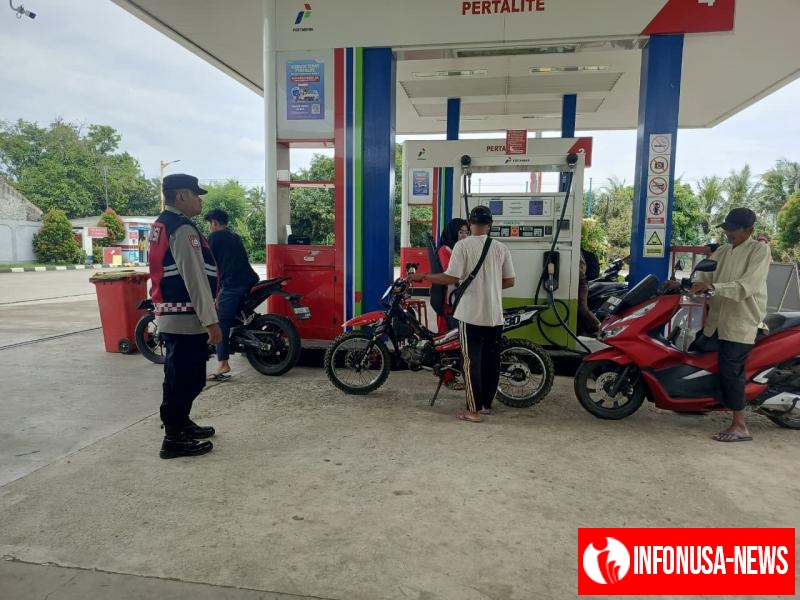 Upaya Gencarkan Patroli ke Objek Vital, dilaksanakan oleh Personil Polsek Tempuran Res Karawang di giat Patroli Rutin Hariannya.