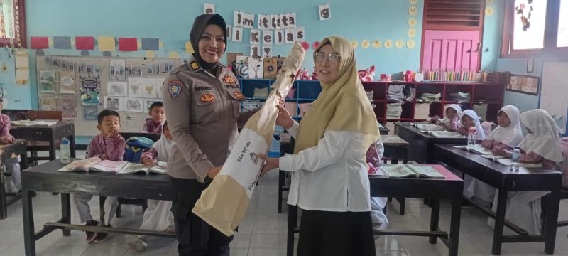 Polda NTB Edukasi Siswa SD tentang Bahaya Bullying, Narkoba, dan Kenakalan Remaja