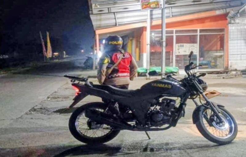 Gencar Anggota Prekat Polsek Banyusari Giat Patroli Jalan Raya Antisipasi Kejahatan