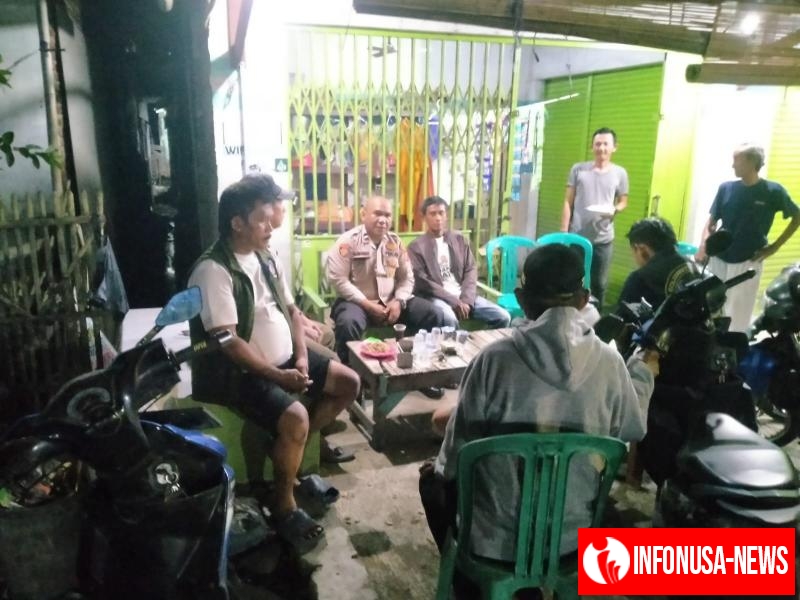 Untuk meningkatkan kesadaran warga akan pentingnya menjaga Keamanan, Bhabinkamtibmas Laksanakan Sambang