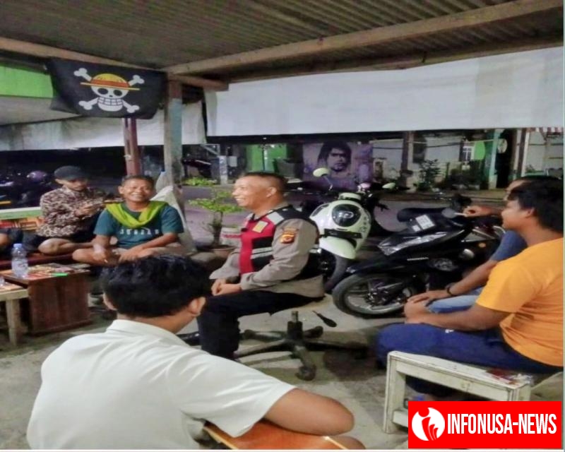 Personil Polsek Tegalwaru Patroli Malam dan Sambang Warga Ajak Jaga Kamtibmas di Cidoro