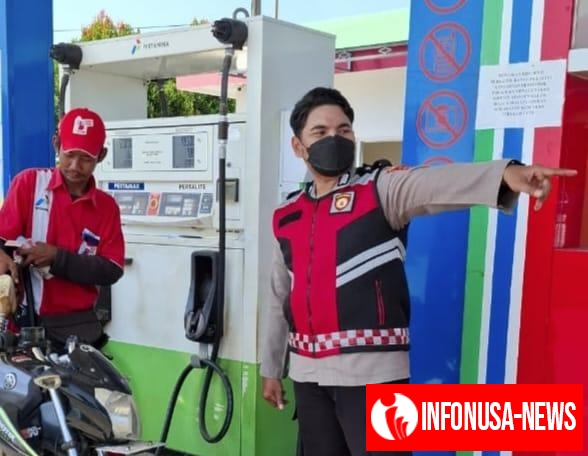 Giat Patroli Di Area SPBU Brigadir Beni Sutomo Memberikan Himbauan Kepada Kamtibmas Karyawan