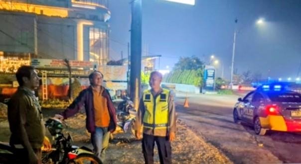 Patroli Prekat Malam, Polsek Telukjambe Barat Pastikan Jalan Interchange Bundaran Novotel Aman dan Kondusif