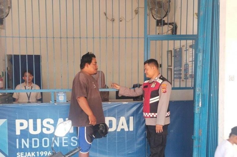 Upaya Kunjungi Pusat Gadai Gempol Patroli Prekat Polsek Banyusari di Siang Hari