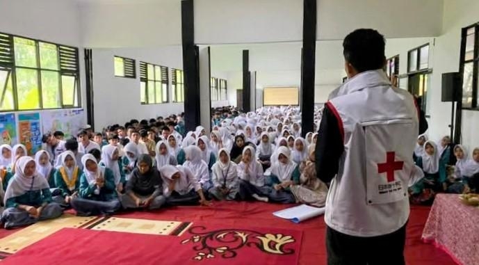 PMI dan Palang Merah Jepang Bangun Ketangguhan Sekolah dan Desa Hadapi Bencana