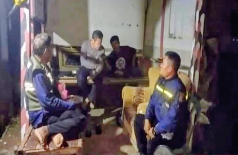 Kapolsek Banyusari Ikut Serta Dalam Giat Ronda Bersama Warga Binaan