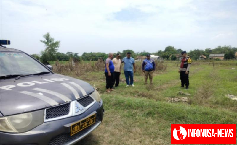 Sinergitas Polri Bersama Warga Desa Gempol Melaksanakan Penanaman Pohon Jagung