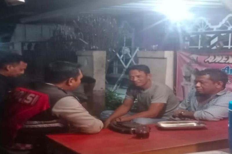 Aipda Abdul Rahman Bhabinkamtibmas Kembali Ikut Serta Dalam Giat Ronda Bersama Warga