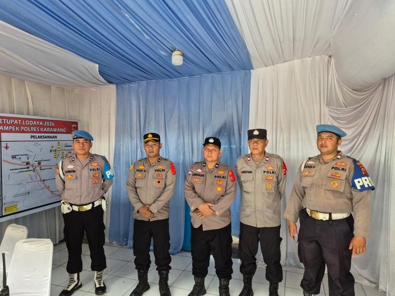 Polres Karawang Intensifkan Pengecekan Provos di Pos Pam 3 Cikampek, Situasi Arus Balik Terpantau Lancar