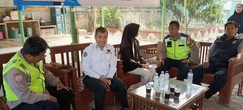 Bhabinkamtibmas Polsek Telagasari Himbau Warga Waspada TPPO di Lingkungan Masyarakat