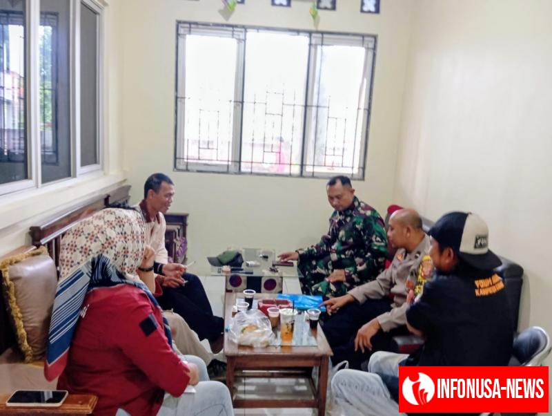 Polsek Ciampel, Sinergitas TNI-Polri melaksanakan Patroli bersama di Desa Mulyasejati