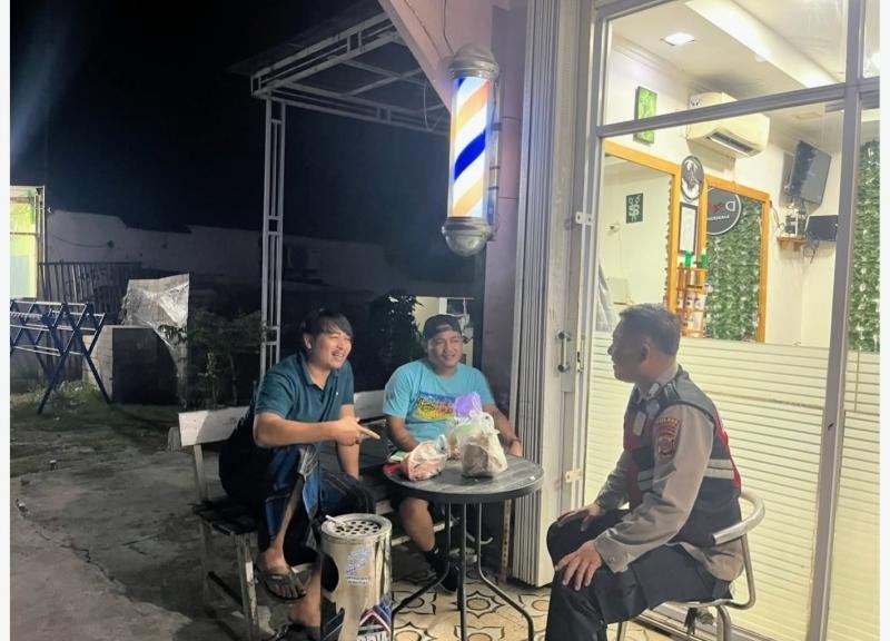Bhabinkamtibmas Polsek Pangkalan Ingatkan Bahaya Judi Online Kepada Warga Kampung Kidang Ranggah