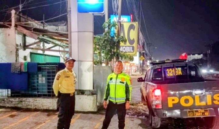 Polsek Klari Perkuat Pengamanan di Kantor Bank BJB Desa Duren Pada Malam Hari?