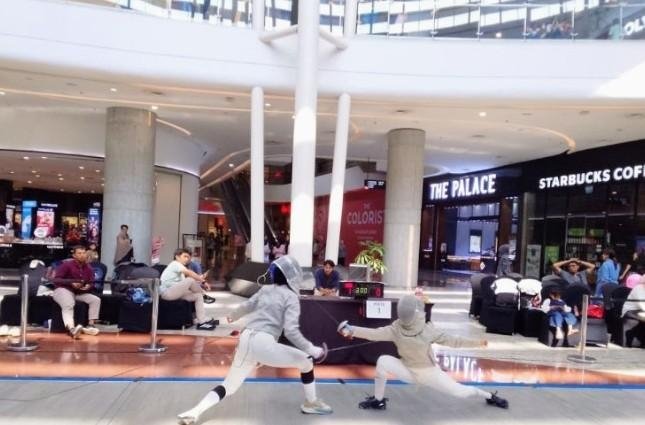 Menempa Mental Juara dari Arena Mall: Anggar Karawang Bangun Generasi Tangguh