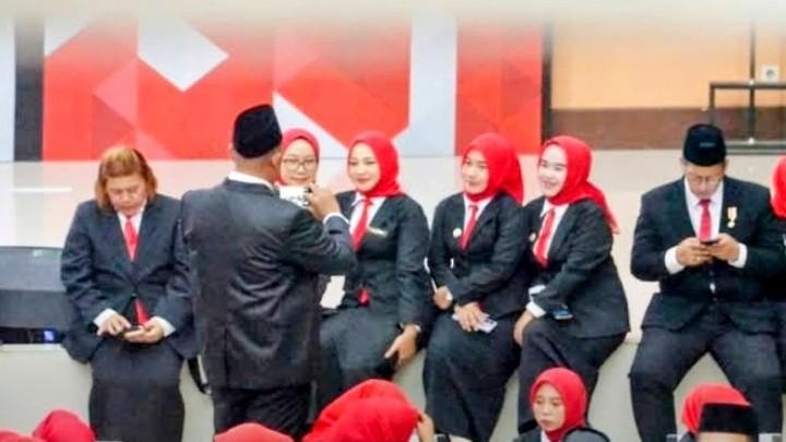 Asep Surya Atmaja Lantik Anggota BPD se-Bekasi, Awali Pengabdian Baru untuk Membangun Desa dari Aspirasi Warga 