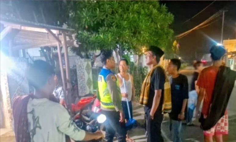 Polsek Pakisjaya Cegah Curat, Curas, Dan Cuaranmor Bhabinkamtibmas Aktif Patroli Di Daerah Rawan Kejahatan