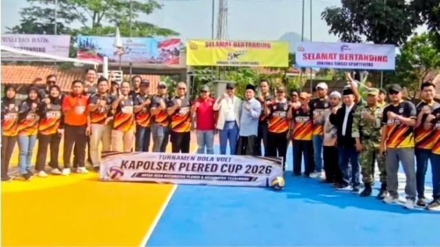 Semangat Sportivitas Warnai Turnamen Bola Voli Kapolsek Plered Cup 2026