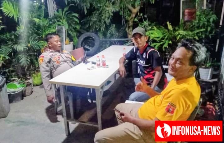 Tak Pernah Bosan Bhabinkamtibmas Polsek Klari Kembali Ikut Serta Dalam Giat Ronda Bersama Warga