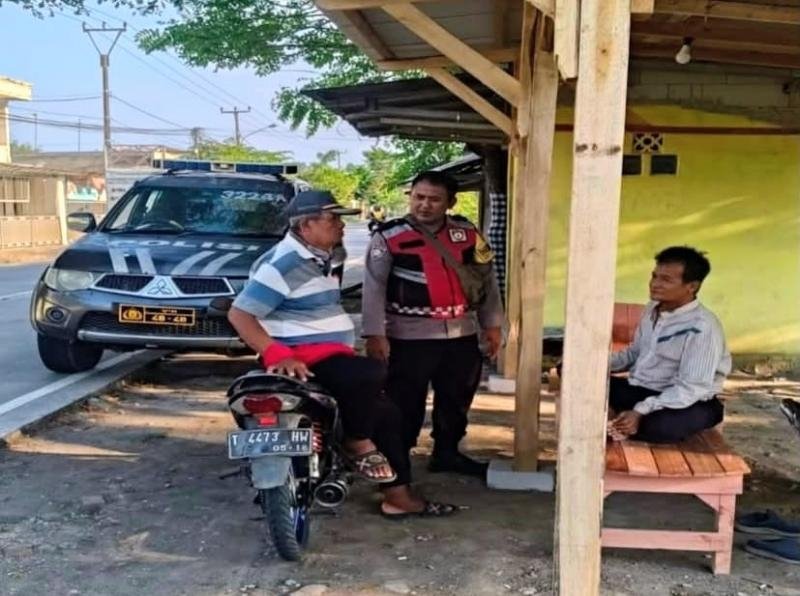 Upaya Anggota Prekat Polsek Banyusari Giat Patroli Jalan Raya Antisipasi Kejahatan