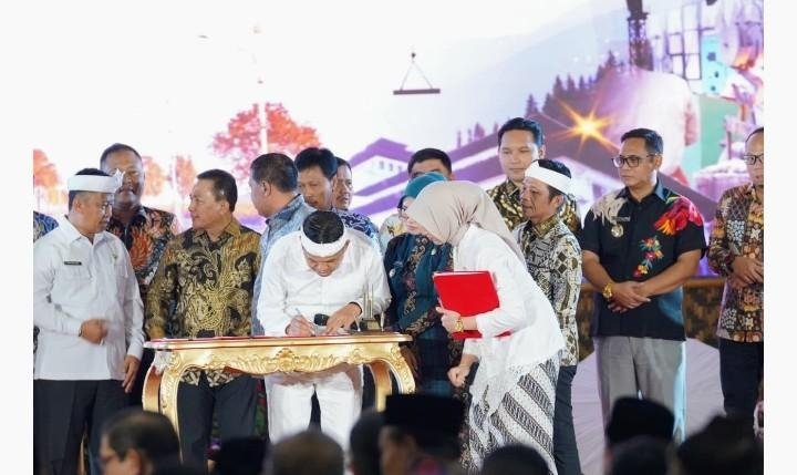 Asep Surya Atmaja Perjuangkan Kesehatan hingga Jalan Desa di Forum Musrenbang Jabar