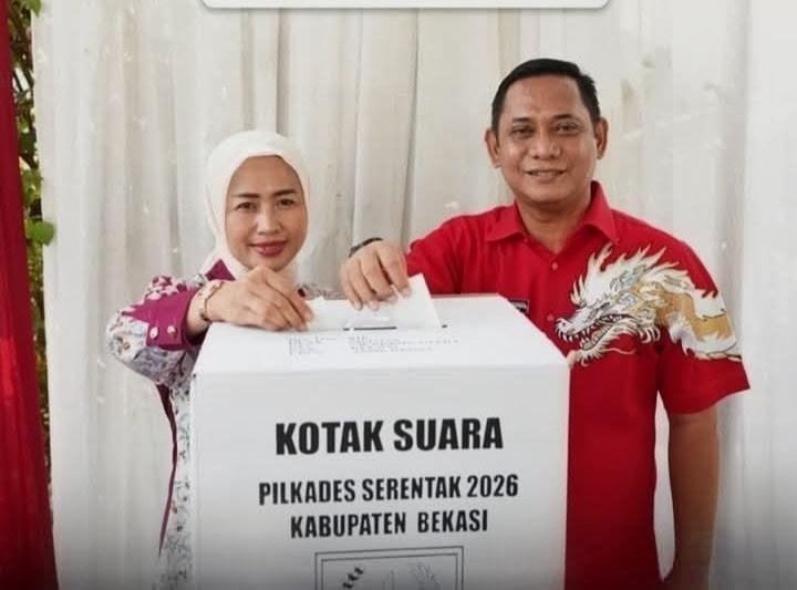 Dari TPS ke TPS, Plt Bupati Bekasi Pastikan Pilkades Berjalan Aman dan Warga Nyaman Memilih